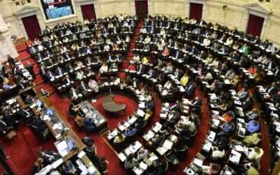 Buscan capacitar en economía y finanzas a legisladores nacionales