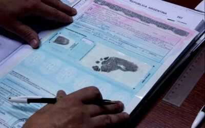 Derecho a la Identidad. Inscripción de nacimientos administrativa. El artículo 15 de la Ley 27.611.