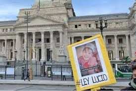 LEY LUCIO 1