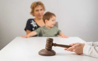 Sostienen obligación alimentaria de la abuela paterna por fallecimiento del padre