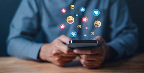 Un like puede violar una prohibición judicial de contacto