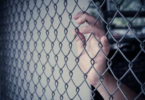 El interés superior del adolescente no impidió mantener la internación